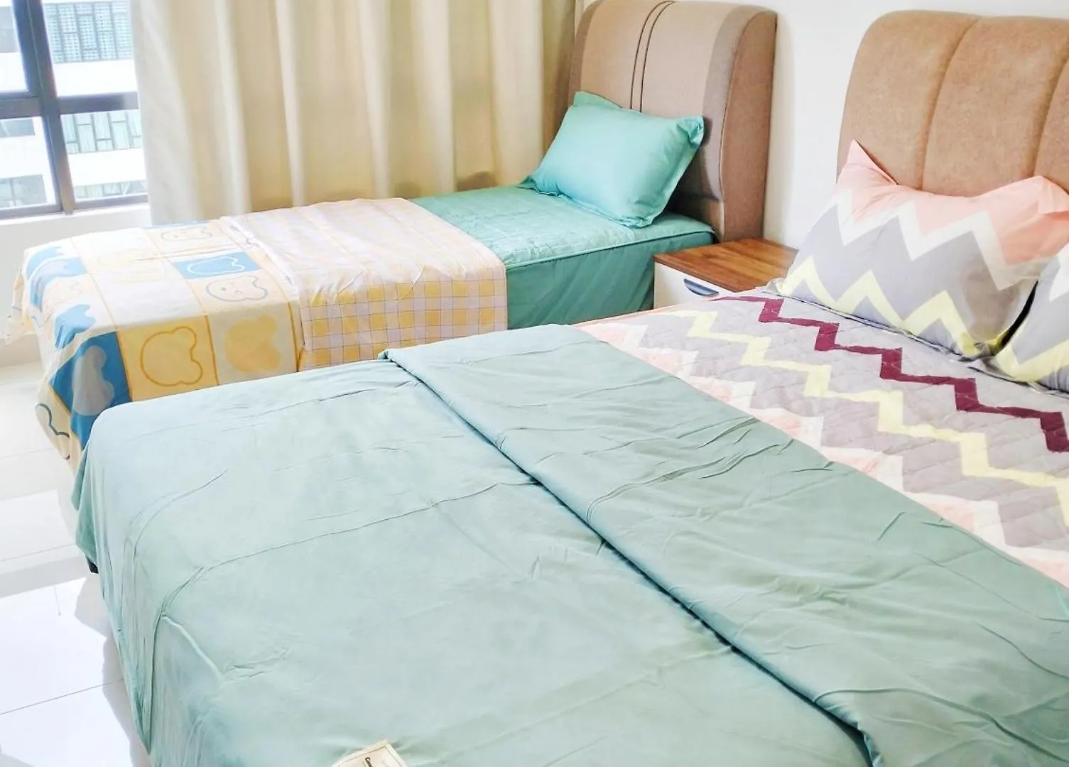 Jb Austin Regency @ Simple Tidy Comfort 7 Pax contacts